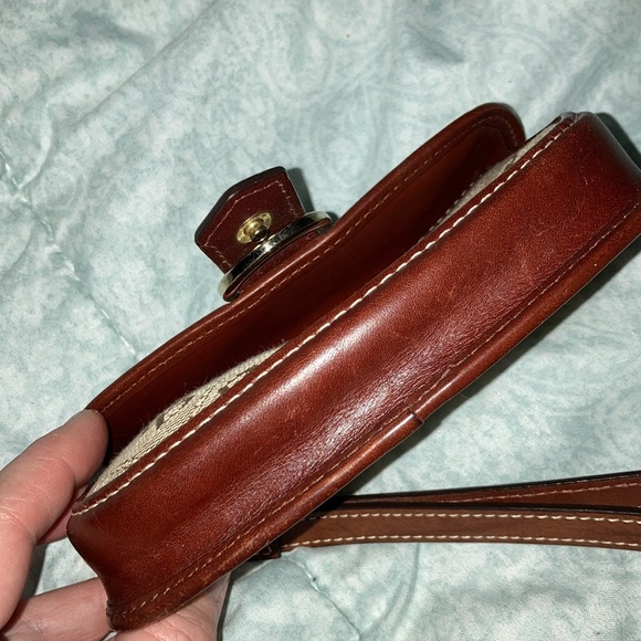 DOONEY & BOURKE WRISTLET🤎🖤🤎 - Picture 8 of 8